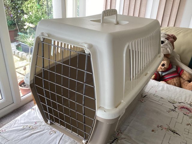 Preview of the first image of Small pet carrier for cat or small animal.