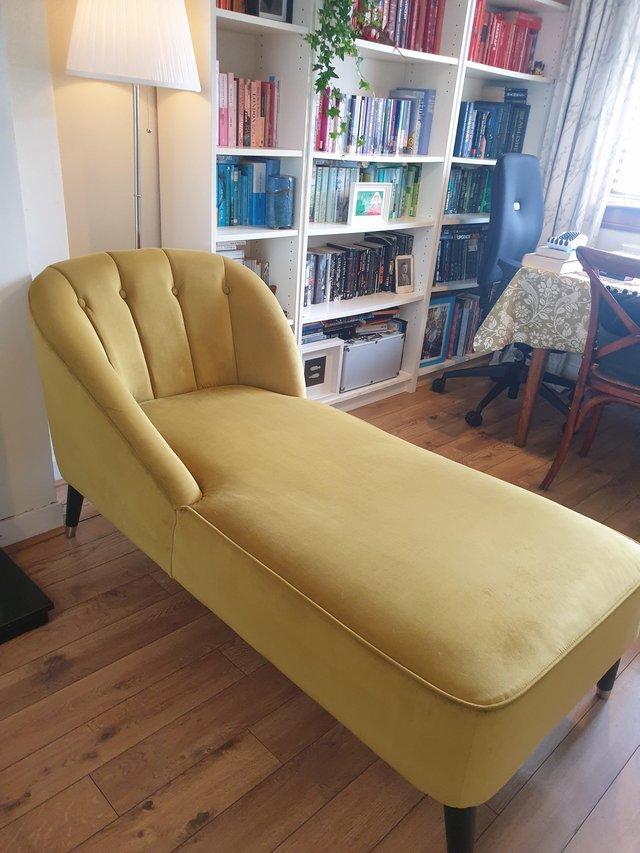 Preview of the first image of Chaise longue, mustard yellow.