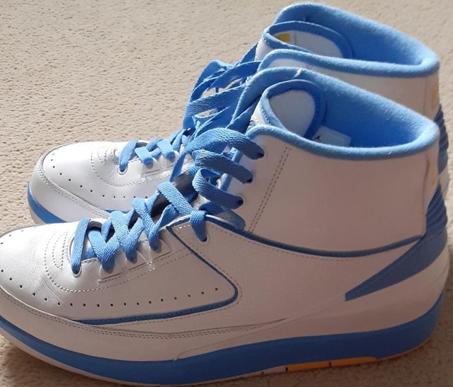 Preview of the first image of Nike Jordan Trainers - uk size 9 - high tops - exc. cond.