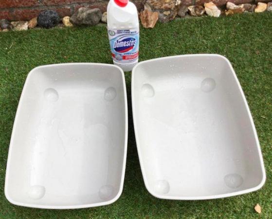 Image 4 of 2 Cat Litter Trays, Cleaned & Bleached Ready For New Home