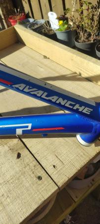 Image 3 of GT avalanche mountain bike frame