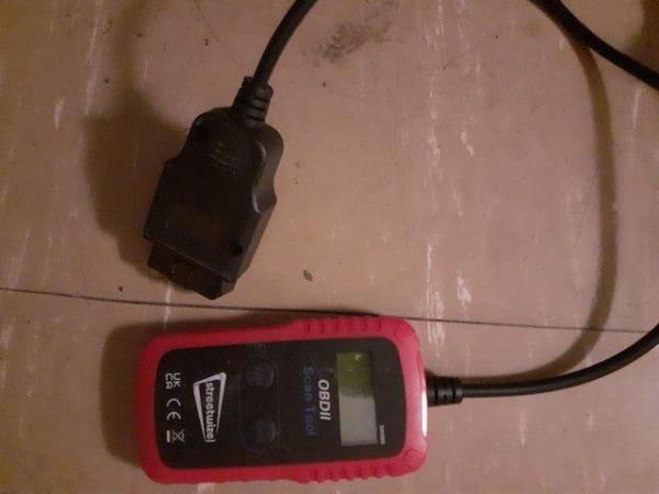 Image 1 of Obd2 scan tool barely used, works as it should.