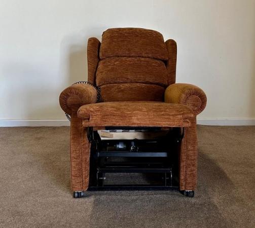 Image 6 of PETITE ELECTRIC RISER RECLINER BROWN CHAIR ~ CAN DELIVER