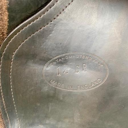 Image 7 of Kent And Masters 17 inch Cob saddle