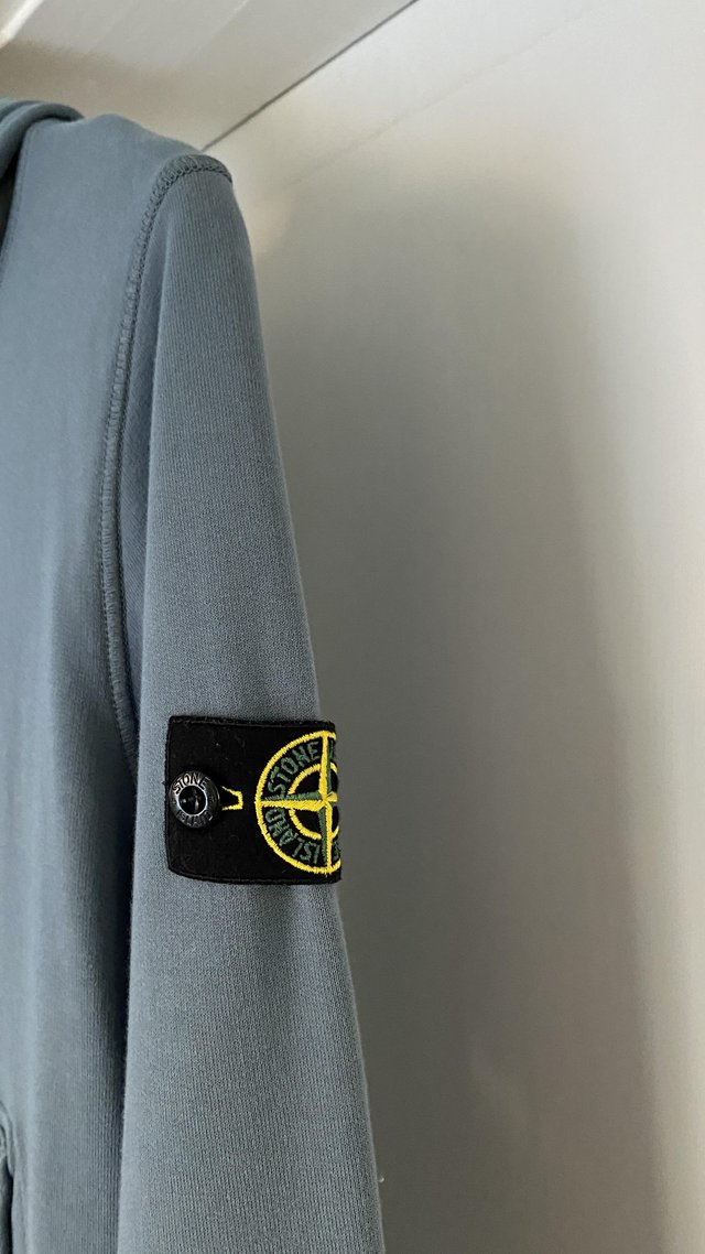 Preview of the first image of STONE ISLAND BOYS AGE 12 HOODY SWEATSHIRT JUMPER WORN ONCE.