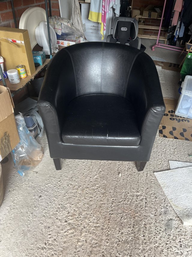 Preview of the first image of Black tub chair Free collect from CW2.