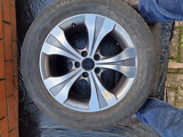 Image 3 of Honda CRV EX 2015 18 inch Alloy and Tyre