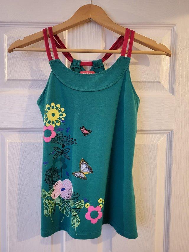 Preview of the first image of Children's Tank Top - Green/Flower Butterfly.