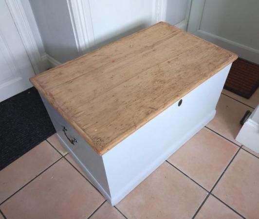 Image 7 of Victorian - Solid Oak - Trunk - Storage Chest - Toy Box