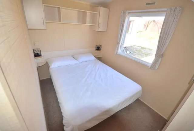 Preview of the first image of Bargain 2 bed Caravan * Fully Furnished * Felixstowe.
