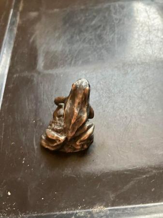 Image 2 of Small frog metal figurine in good condition