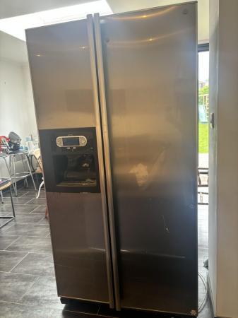 Image 2 of Smeg American fridge freezer
