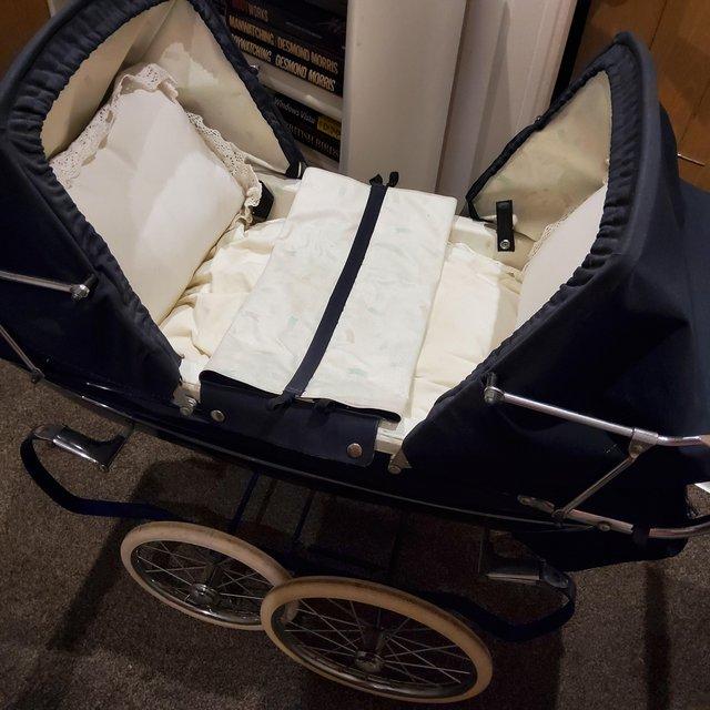 Silver Cross retailer Oberon Doll s Pram