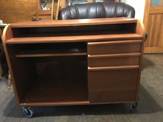 Preview of the first image of Brown Computer Desk for sale.