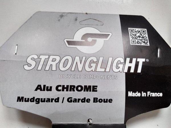 Image 10 of STRONGLIGHT MUDGUARDS 700C FRONT & REAR SILVER