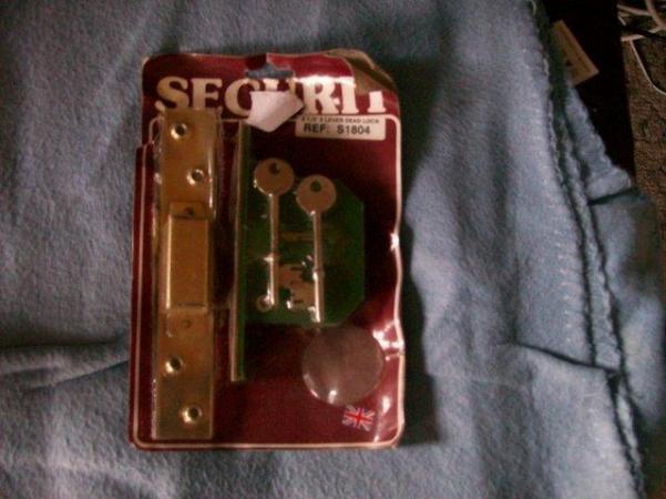 Image 3 of 5-lever 2.5" Deadlock with 2 keys. (L33)