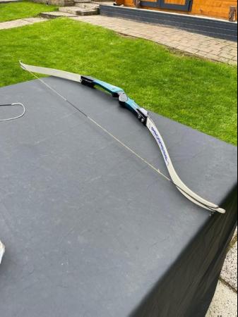 Image 3 of Samick Progress-1 Recurve Archery Bow with string.