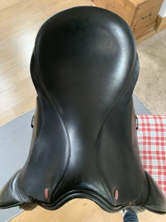 Image 2 of Black Jeffries saddle. 17” Medium width
