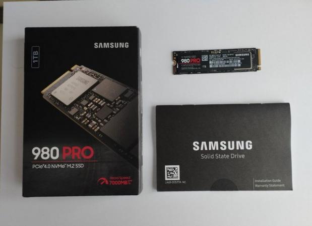 Image 3 of Samsung SSD 980 Pro NVMe PCIe Gen 4 M2 SSD 1TB