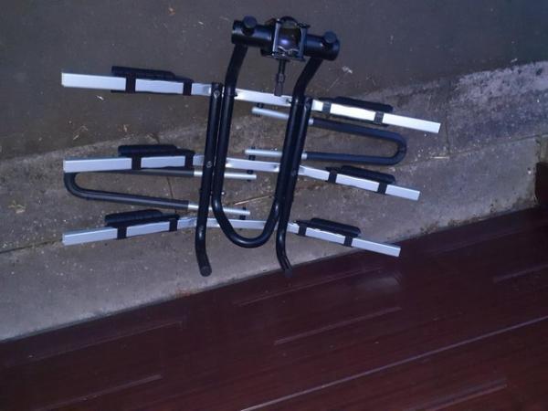 Image 3 of THULE 9403 towbar carrier 3 bikes