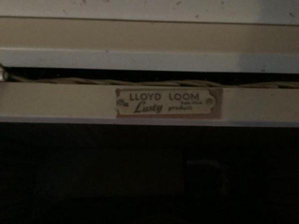 Image 3 of Lusty Lloyd Loom storage or linen box