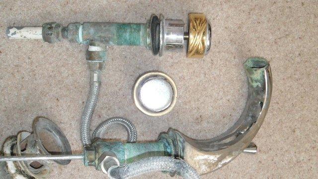 Image 2 of MID 20 TH CENTURY BASIN AND BATH TAPS
