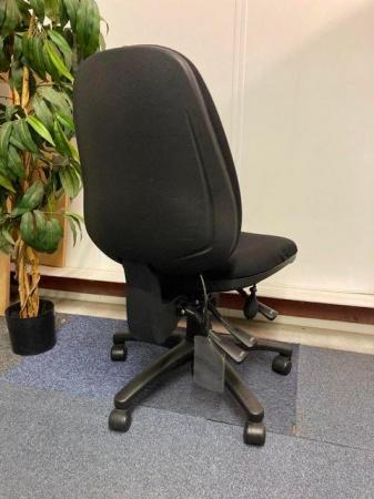 Image 6 of Cushioned comfortable adjustable ergonomic office/desk/task