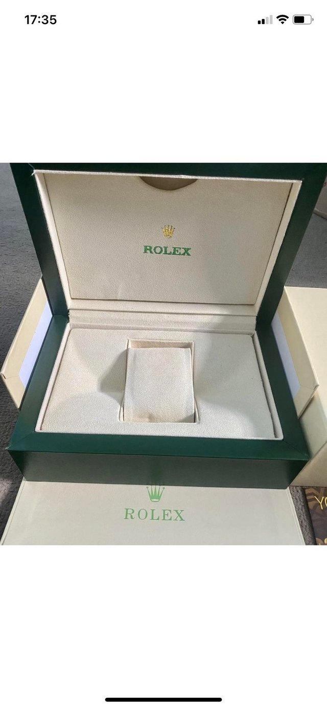 Preview of the first image of Green wave Rolex watch box case.