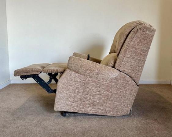 Image 18 of PETITE HSL ELECTRIC RISER RECLINER DUAL MOTOR CHAIR DELIVERY
