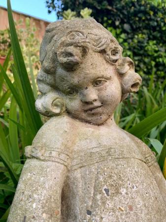 Image 2 of Lovely garden statue / ornament