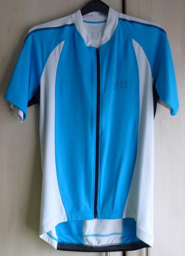 Preview of the first image of Gore Mens Short Sleeve cycling jersey, Medium.