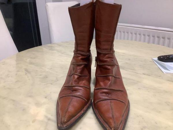 Image 2 of Ladies tan soft leather boots
