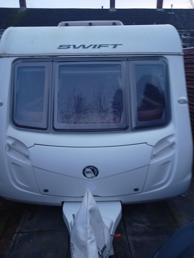 Preview of the first image of 2010 swift conqueror 2 berth.