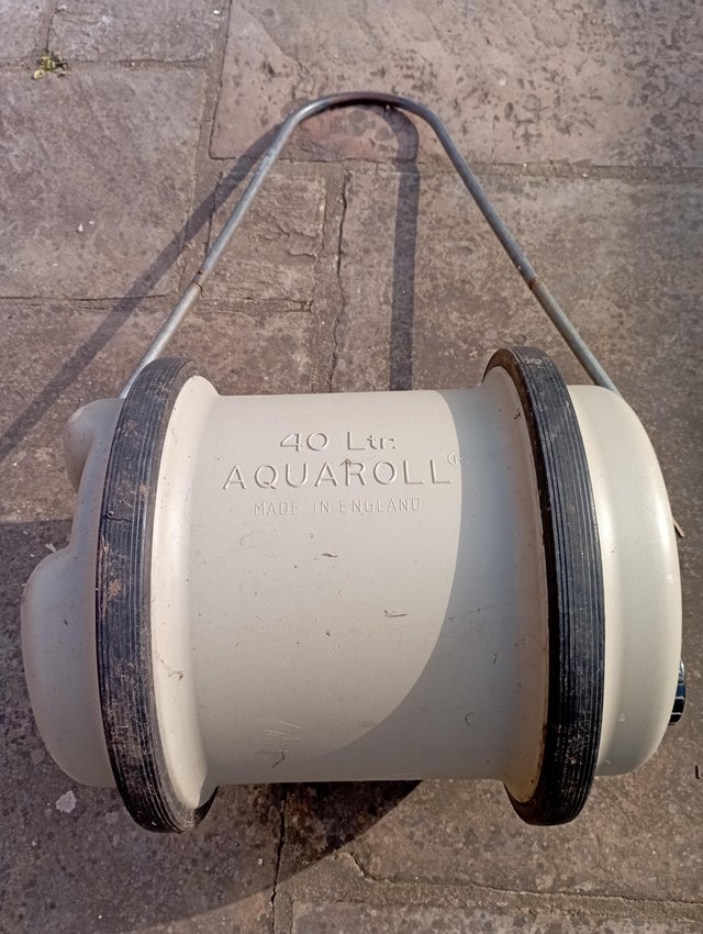 Preview of the first image of Hitchman Aquaroll 40ltr Portable Water Carrier.