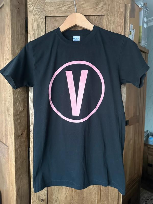 The Vaccines band ‘V’ logo black t-shirt, x-small to small