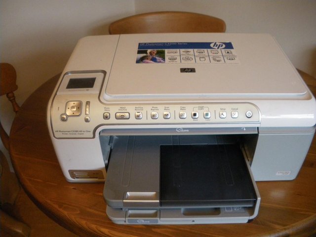 Preview of the first image of HP PHOTOSMART C5280 ALL IN ONE PRINTER- SPARES OR REPAIR.