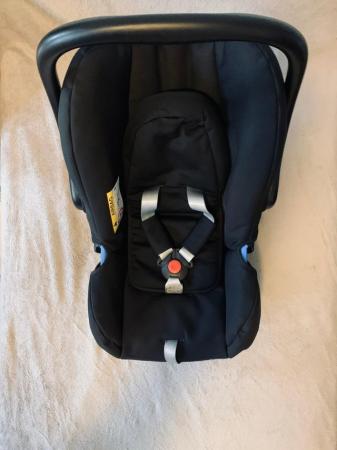 Image 3 of Baby Car Seat "Britax Romer" Group 0. Up to 13 kg Y