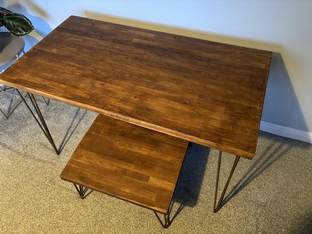Preview of the first image of Oak Table set (Upcycled).
