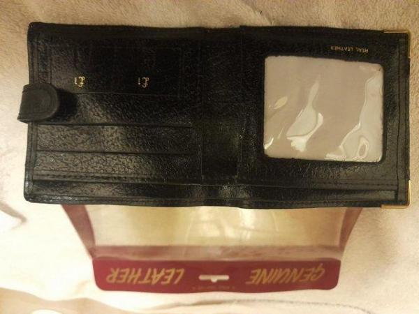 Image 1 of Genuine Leather Wallet Brand New. Would make a good gift