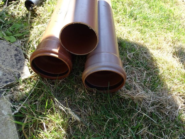 Preview of the first image of 3x Hunter 110mm Underground Single Socket Drain Pipe - 3m.