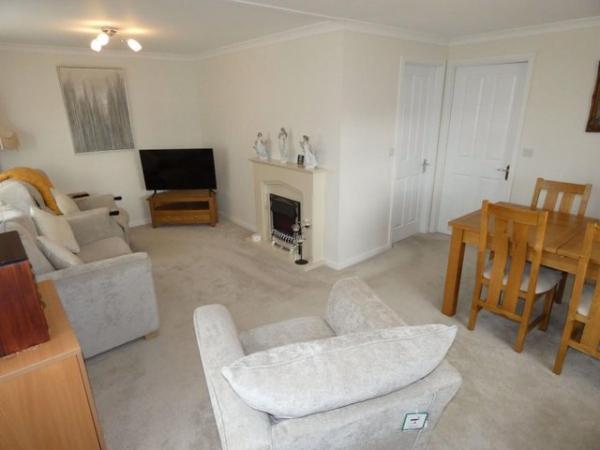 Image 4 of Immaculately presented Two Double Bedroom Residential Park H