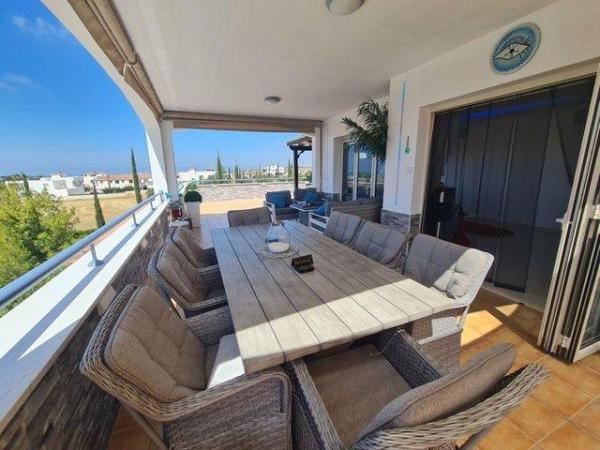 Image 18 of Stunning 3 bed Apt with pool & sea views in Paphos, Cyprus