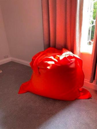 Image 3 of Indoor/Outdoor XXL bean bag. Orange.