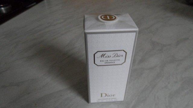 Preview of the first image of Miss Dior Eau de Toilette 50 ml.