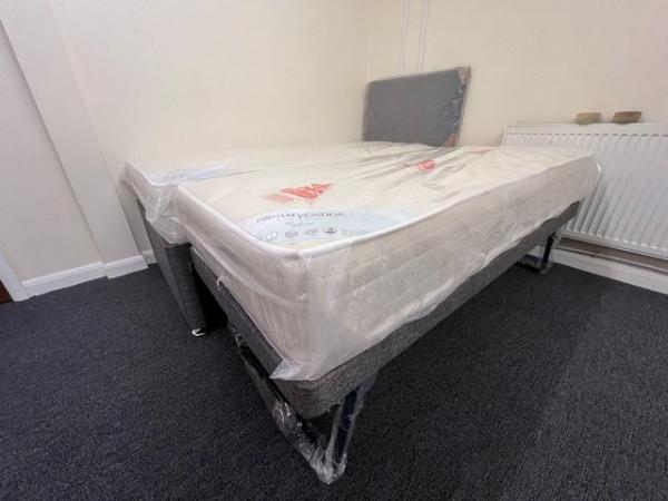 Image 10 of Oxford 3 in 1 guest bed with mattresses and choice of HB