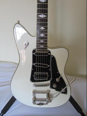 Image 3 of Duesenberg Paloma electric guitar