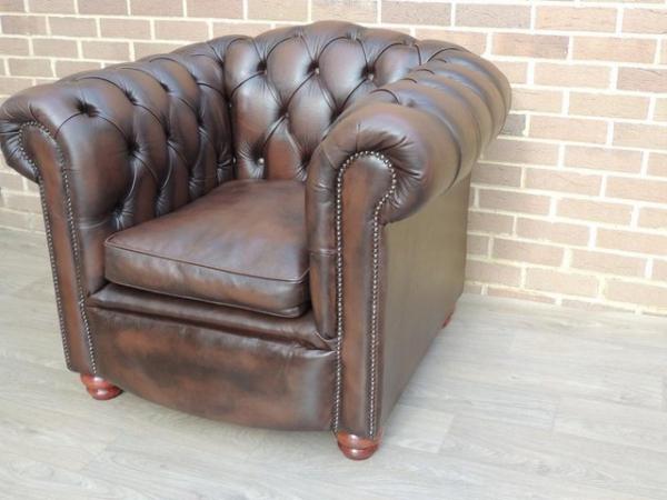 Image 2 of Chesterfield Luxury Club Armchair (UK Delivery)