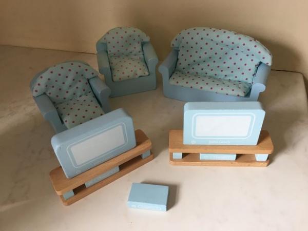Image 2 of Wooden double fronted dolls house plus furniture for all roo