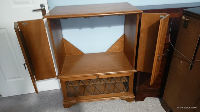 Image 2 of Cabinet with folding doors for sale