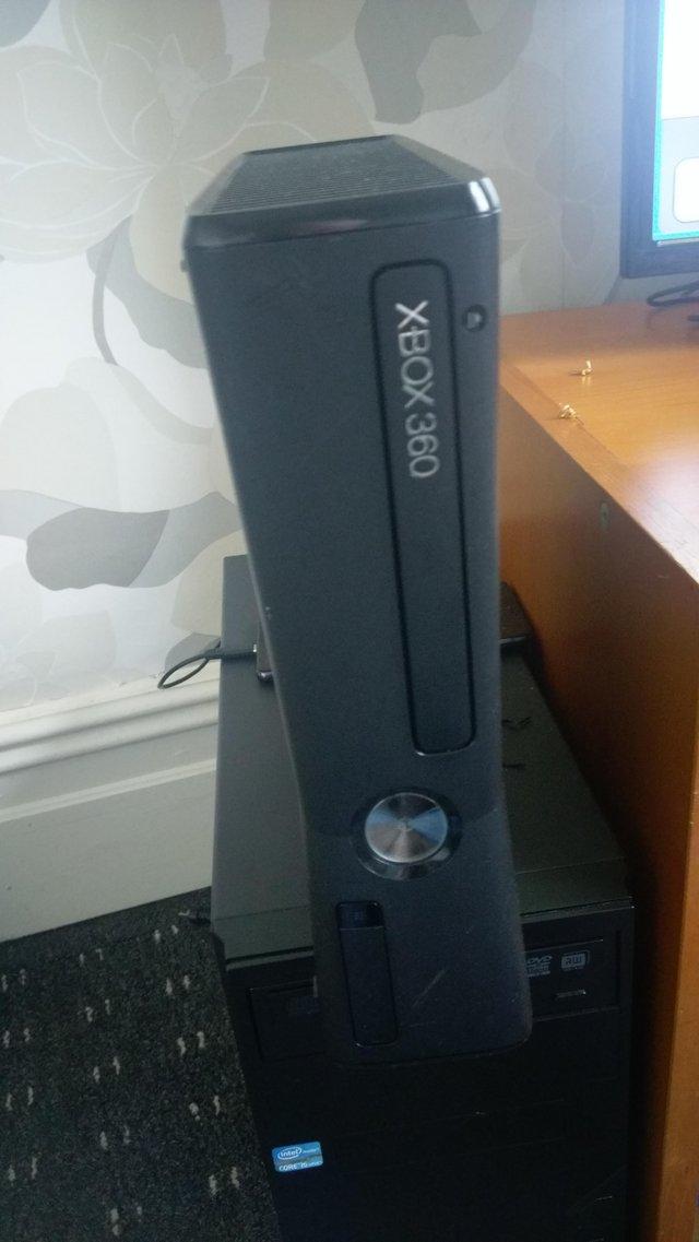 Preview of the first image of Xbox 360 SLIM Rgh 3.0 Console.